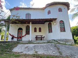 Quin's Castelo，位于巴拉德波茹卡的酒店