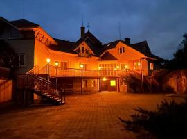 Grand Elion，位于雷泽克内的酒店