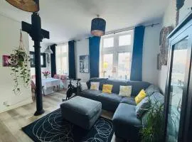Charming & Modern Flat 2