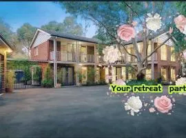 Granny Unit Self Contained Double Storage WIFI POOL PARKING