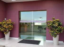 Hotel Cabana，位于Caetanópolis的酒店