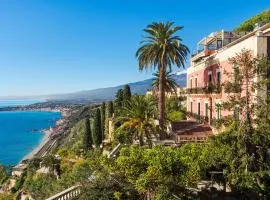 Villa Schuler Taormina Center GARDEN SUITE IN SELF-CATERING