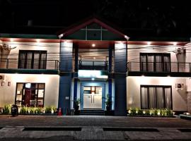 Crown Hotel Pangandaran Syariah，位于庞岸达兰的酒店