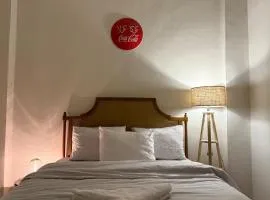 Luxury apartment with private balcony 1007