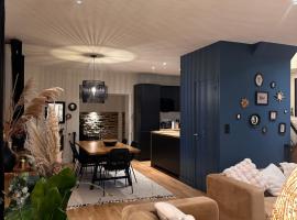 Les Libellules Appartement avec baignoire spa à Lanvallay，位于Lanvallay的酒店