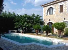 Anna's House