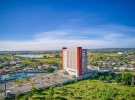 Fiesta Inn Suites Aeropuerto del Bajío