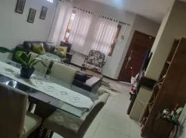 Hospedagem Sil e Jean quarto família, cozinha compartilhada com outros hóspedes