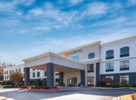 La Quinta by Wyndham Kennesaw，位于肯尼索的酒店