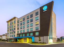 Tru By Hilton Panama City Beach，位于巴拿马城海滩的酒店