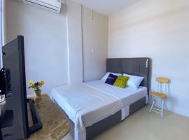 Urbanview Hotel near DC Mall Crown Homestay Batam，位于Tanjunguma的酒店