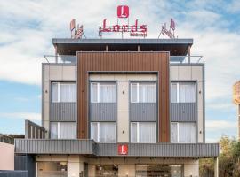Lords Eco Inn Dera Bassi，位于齐拉克普尔昌迪加尔机场 - IXC附近的酒店