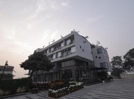 Moolchand Resort，位于Muzaffarnagar的酒店