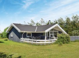 Three-Bedroom Holiday Home In Humble，位于哈姆堡的酒店