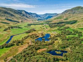 Glen Clova Lodges，位于Inchmill的度假园