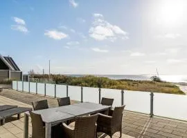 2 Bedroom Cozy Home In Bjert