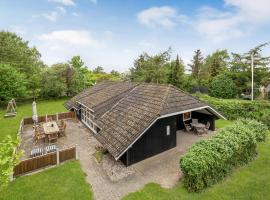 Holiday Home Tjørnevænget Humble Ix，位于哈姆堡的酒店
