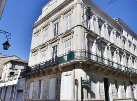 Meublés de l'Arsenal cœur de ville !，位于昂古莱姆的酒店