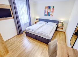 Smarthotel Schmid - Restaurant & Bar inhouse - Nähe Schlossteich，位于Sitzenberg的酒店