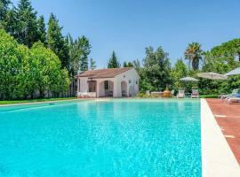 Villa Paradiso，位于莱切的酒店
