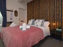 Stay at Shobnall Road Rooms and Studios Burton
