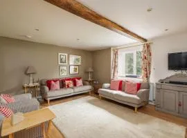 18th Century Cottage in Dorset Countryside