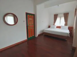 Akuja glamping room resto by VIBHM