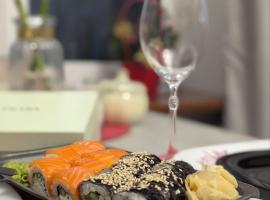 2-кім Новобудова, центр, провулок Лапушкіна , 9，位于赫梅利尼茨基的酒店