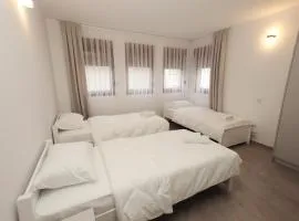 Livinn-Family Room
