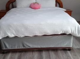 Cathye B&B GUEST HOUSE，位于逊邱伦的酒店