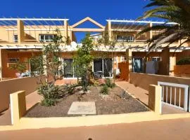 Book Jet - Las Lomas Sunny Holiday Homes