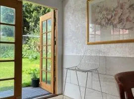Garden View Entire Self Contained Guesthouse