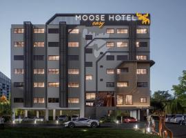 Moose EASY Hotel，位于清迈的酒店