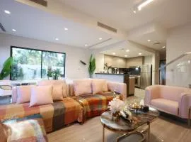 Stunning 4 Bed Villa, Private Pool, Damac Hills