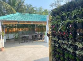 Shree Bharadi Home Stay，位于阿利鲍格的酒店