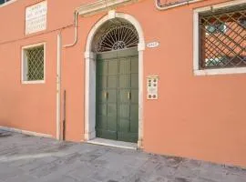 Nice Apartment In Venezia With Wifi