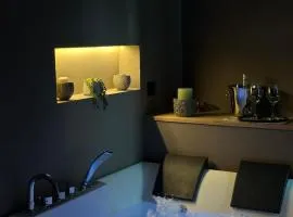 L'Opera - Luxury Apartment