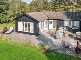 Cozy Home In Gørlev With Kitchen