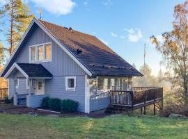 1 Bedroom Amazing Home In Överlida，位于Överlida的酒店