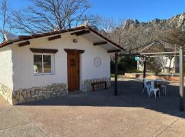 Cabañas Rústicas dentro de la Finca El Castillo，位于拉卡布雷拉的乡村别墅