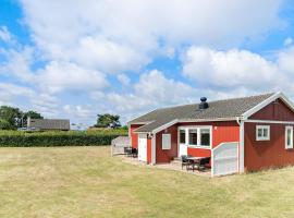 First Camp Björkäng-Varberg，位于Tvååker的酒店