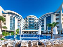 Hotel Zenith，位于阳光海滩的酒店