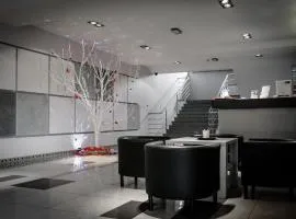 扎亚德克瓦拉特汽车旅馆