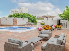 Hotel Suites México Plaza León Campestre，位于莱昂的酒店