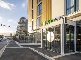 Holiday Inn Express Paris - Poissy by IHG，位于普瓦西的酒店