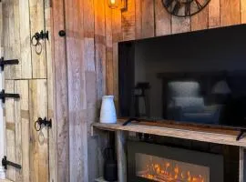 Cosy Hideaway 7 min from Soho farmhouse