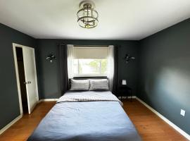 Cozy room in Sudbury，位于萨德伯里的酒店