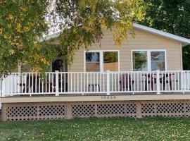 Apple Tree Cottage -1000 Islands，位于克莱顿的酒店