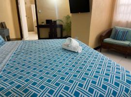 Bay Heights Escape Aparthotel - Unique Stays，位于洛尼湾村乔治‧查尔斯机场 - SLU附近的酒店