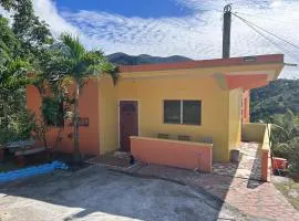 Seaview Guesthouse Apt#1